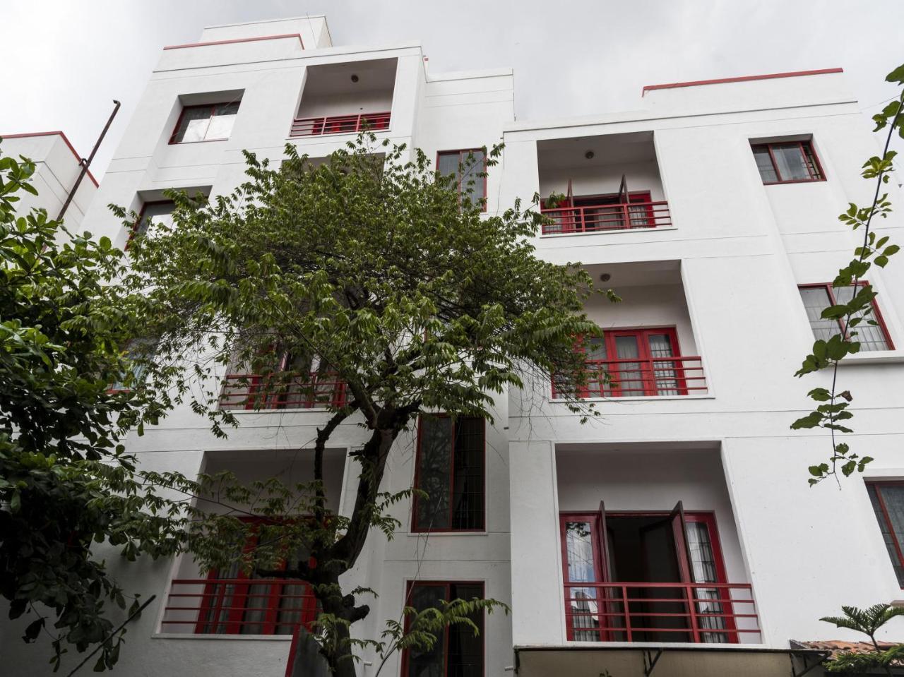 Oyo 4606 Hotel Maple Green Suites Bangalore Exterior foto